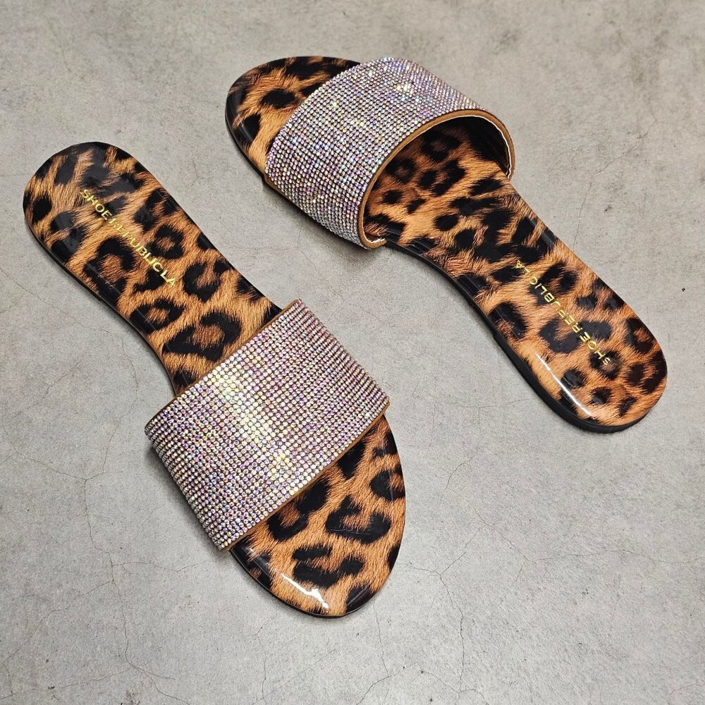 Leopard Print Slides With Rhinestone Straps Stylish Womens Sandals - Picture 2 of 7